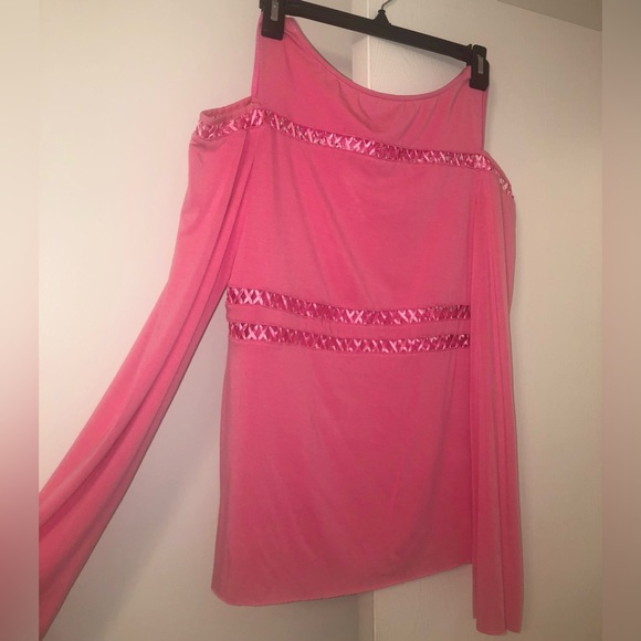 NEW Bailey 44 Vibrant Pink Cold Shoulder Top - Picture 1 of 3